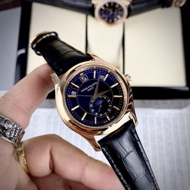 patek-philippe-5205r-rose-gold-gia-2-4-trieu-dong-1722846802.jpg