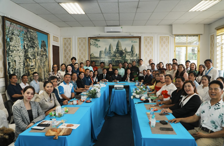 buoi-trien-lam-2-1782874031.png