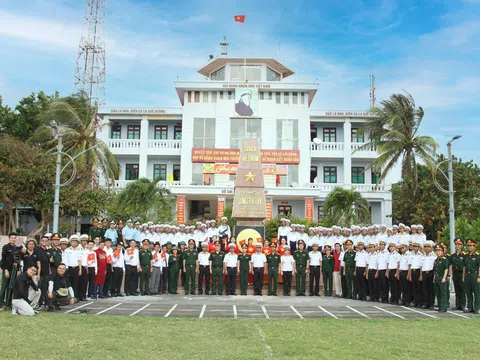 Trường Sa trong trái tim người Việt