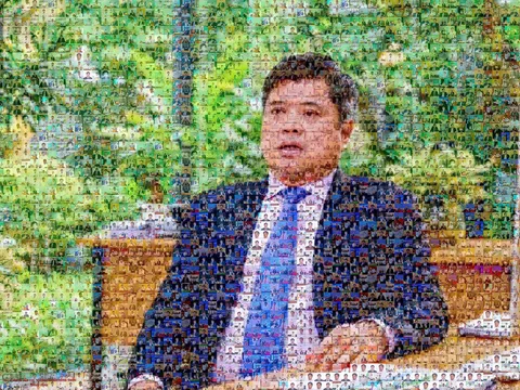 Bức tranh chân dung Thứ trưởng Trần Thanh Nam được ghép từ 3.600 tấm ảnh nhỏ