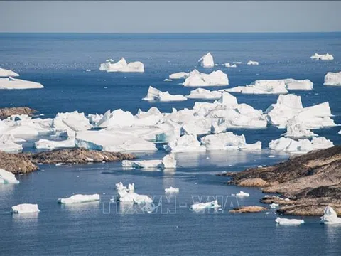 Sông băng lớn nhất tại Greenland đang tan chảy