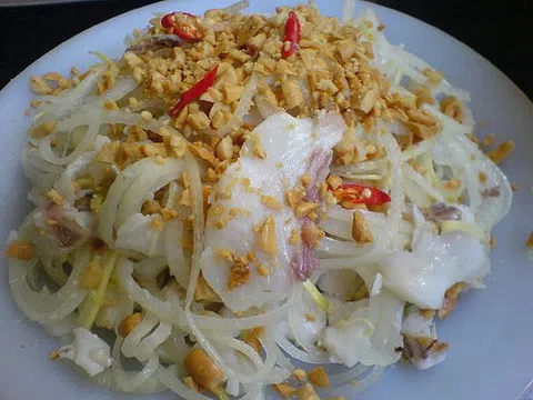 Ăn gì ở Côn Đảo, chỗ ăn sáng, trưa, tối bình dân ở Côn Đảo